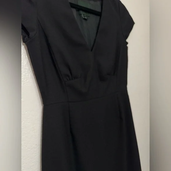 J. CREW Factory Suiting Wool Blend Black Sheath Career Dress Size 0 V Neck - Picture 7 of 11